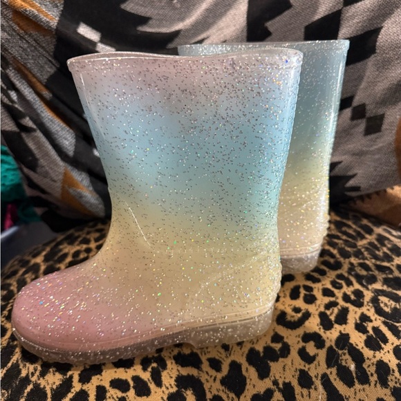 Fablkids Glitter Rain Boots - Picture 3 of 6